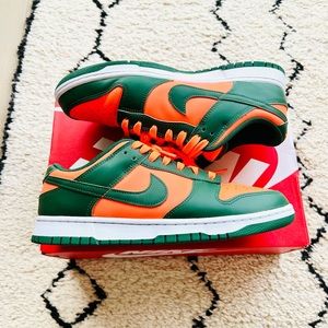 Nike Dunk Low Miami Hurricanes Size 10